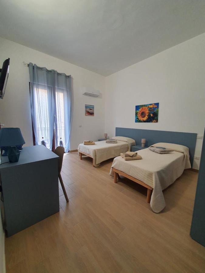 La Casa Di Serafina Santo Stefano di Camastra Eksteriør bilde